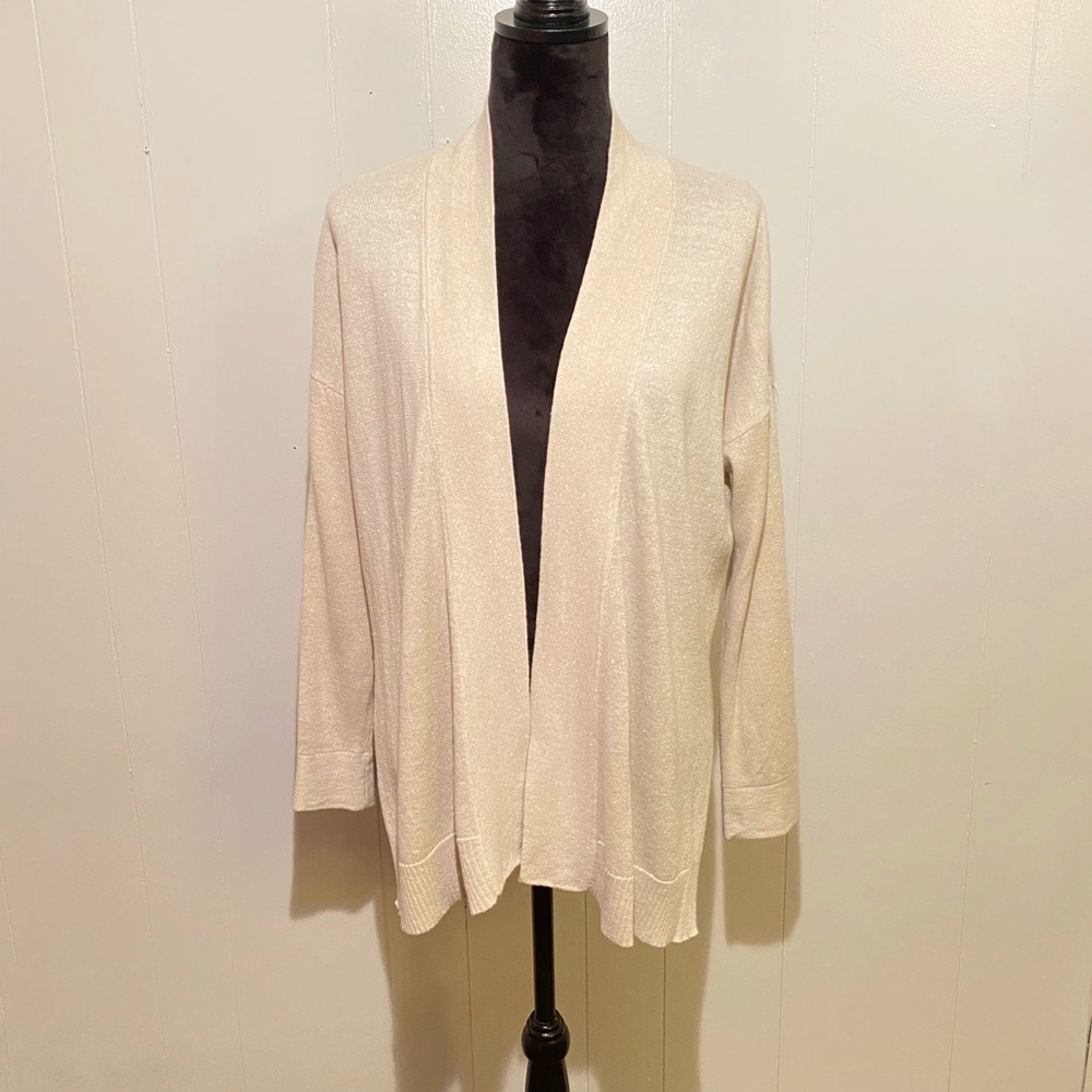 Neutral cardigan